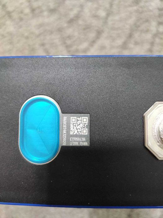 EVE LF280K v3 Prismatic 280Ah - LiFePO4 - 3.2V (single stud)