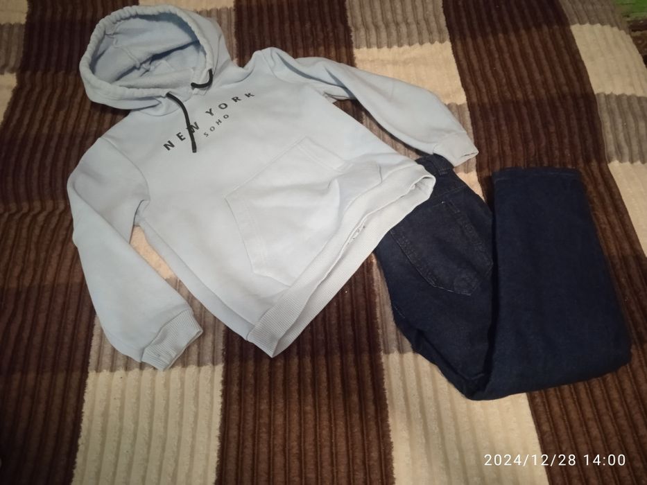 Джинси на хутрі нові