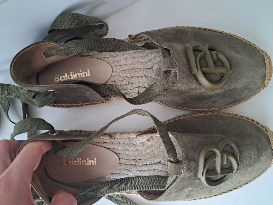 Nowe espadryle Baldinini skórzane