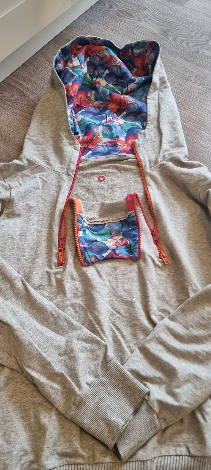 Bluza MILK & LOVE r. XL w ciąży i do karmienia kolorowe zamki