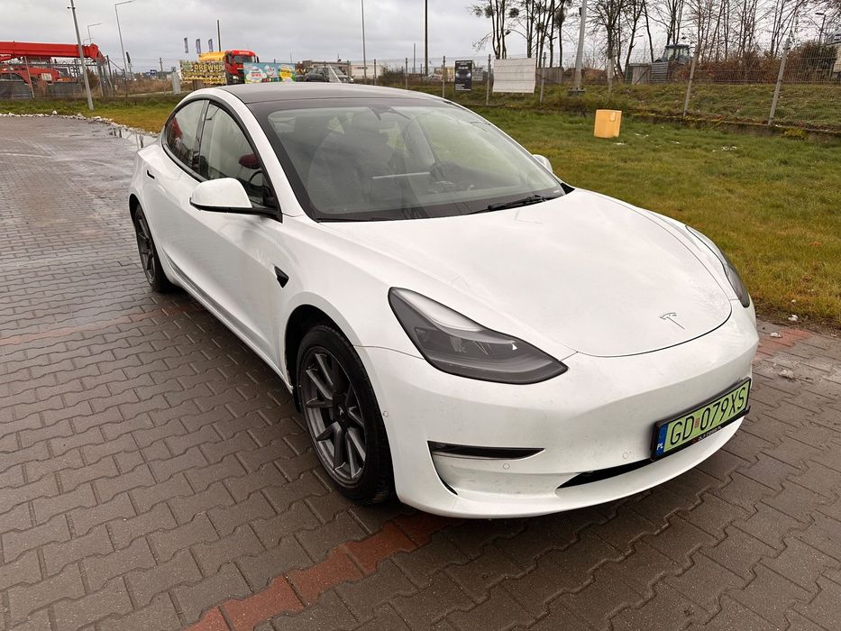 Tesla Model 3 3,9s do setki, LR, 75kWh,  pompa ciepła, produkcja chińska