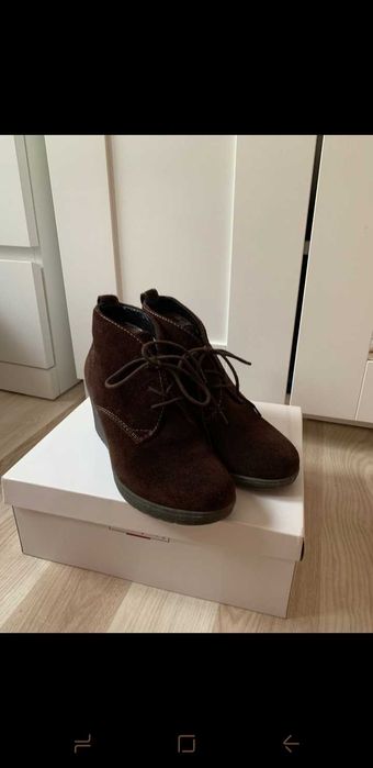 Buty zamszowe koturny Medicus 38 brąz