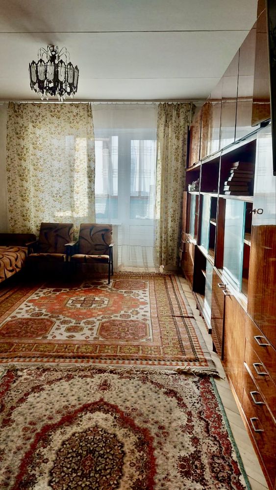 Продаж квартири Дарницький район, Харківське шосе