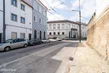 Prédio na zona da Praça da Republica, Coimbra