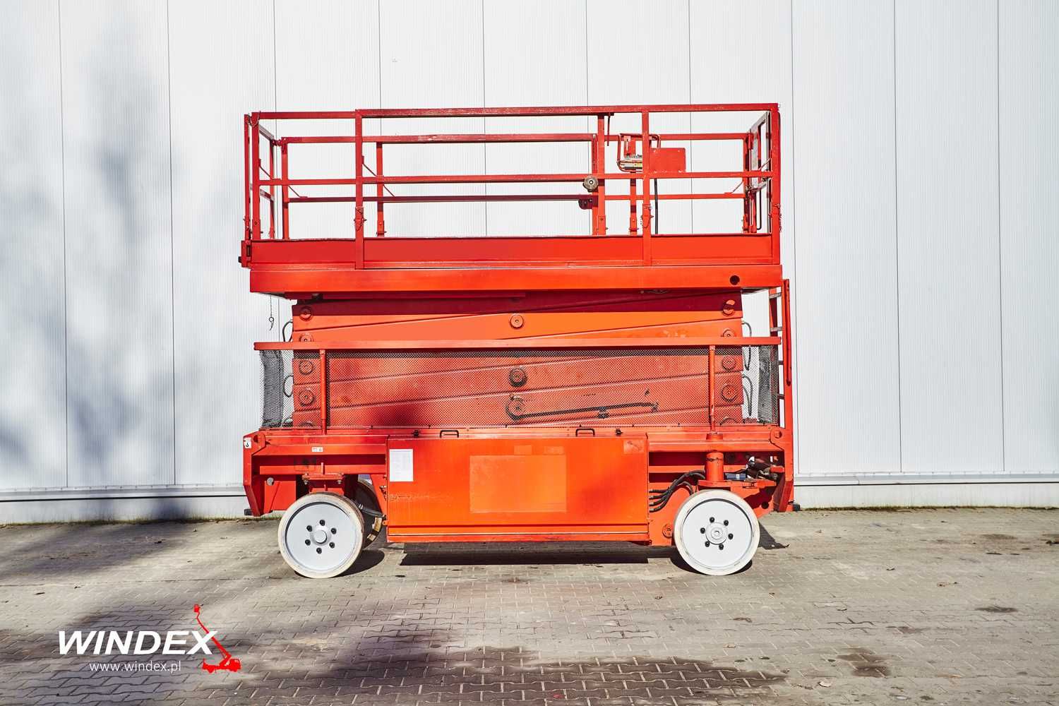 Podnośnik nożycowy JLG LIFTLUX 180-12