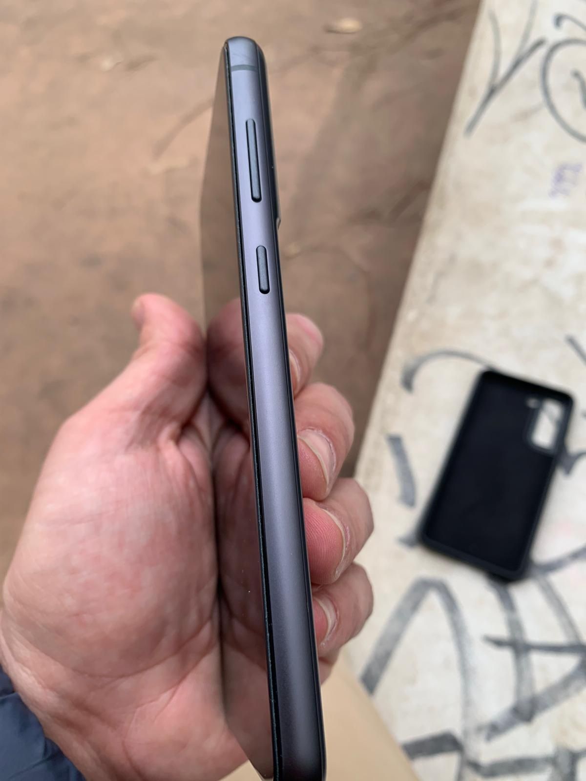 SAMSUNG S21 FE - SNAPDRAGON 888 - 6GB/128 gb