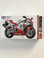 Motor Yamaha YZF-R1 model Tamiya 14073