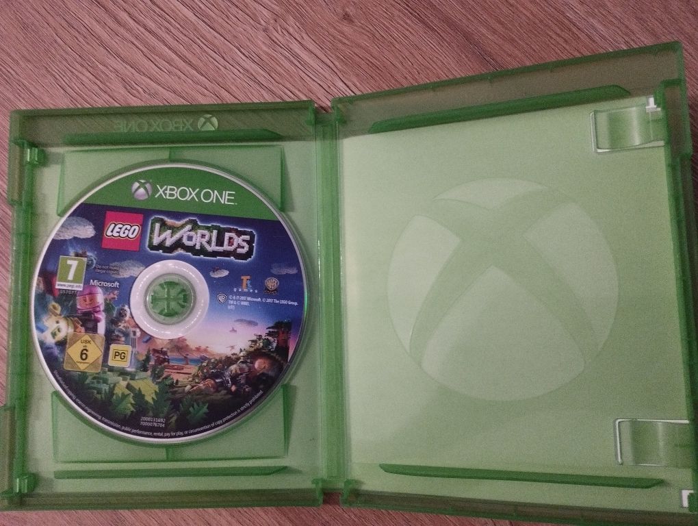 LEGO world's Xbox one