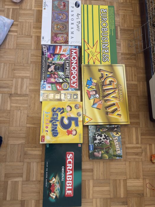 gry planszowe scrabble monopoly