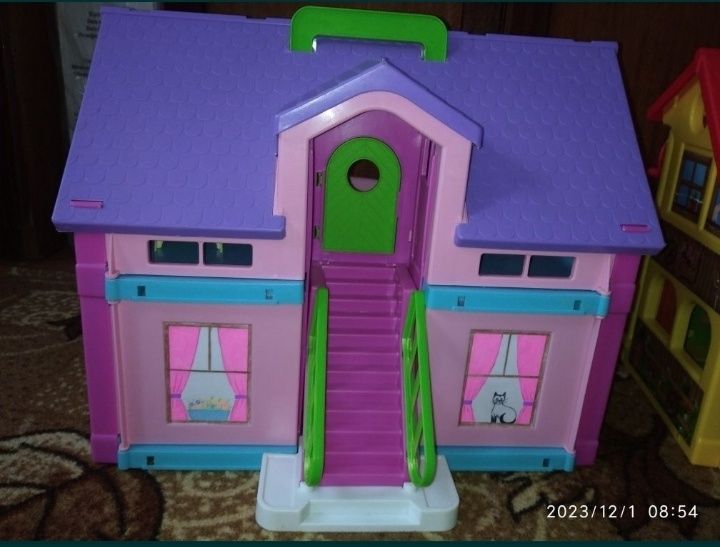 Ляльковий будиночок дім ферма гараж