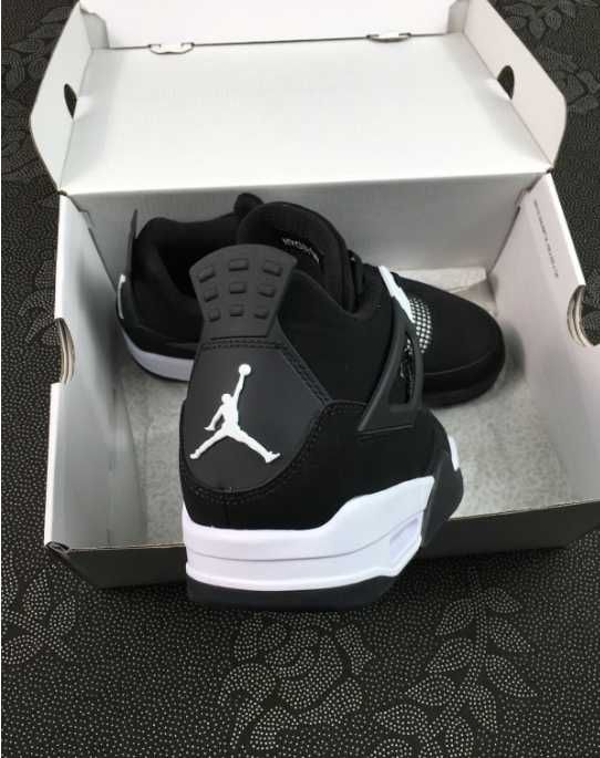 Jordan4RetroWhiteThunderr.44