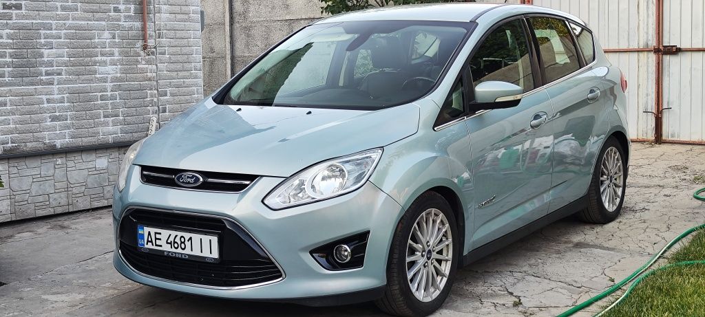 Ford C-Max hybrid
