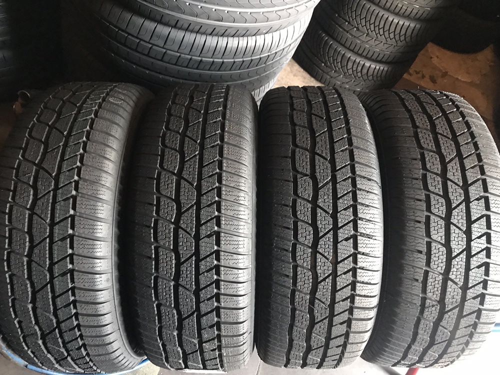 215/55/16 R16 Continental ContiWinterContact TS830P 4шт новые зима