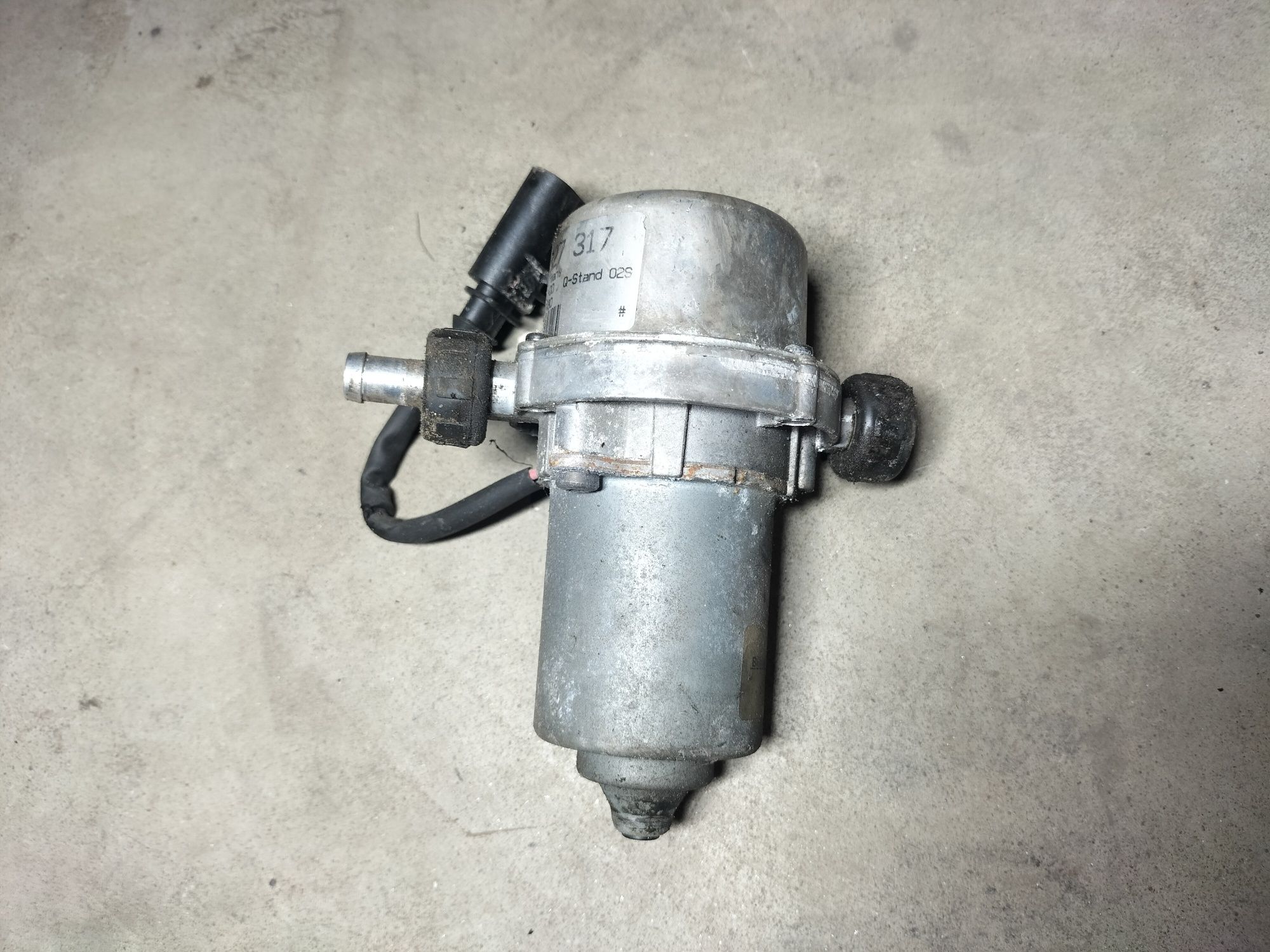 Elektryczna pompa hamulcowa Porsche Cayenne 4.5 V8 Turbo  Audi A6 C5