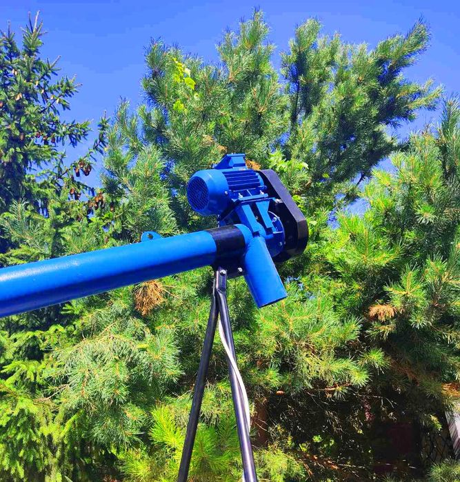 Шнек, шнековый погрузчик, загрузчик зерна, семечки, конвейер