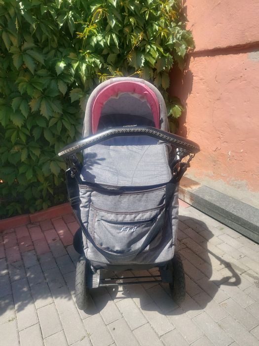 Wózek spacerowy i głęboki