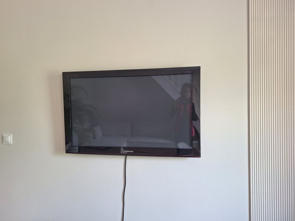 Telewizor 42 cale