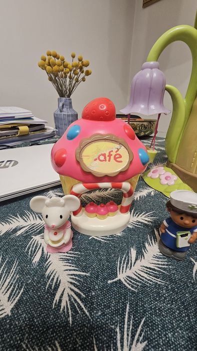 Набір ELC домик з людьми