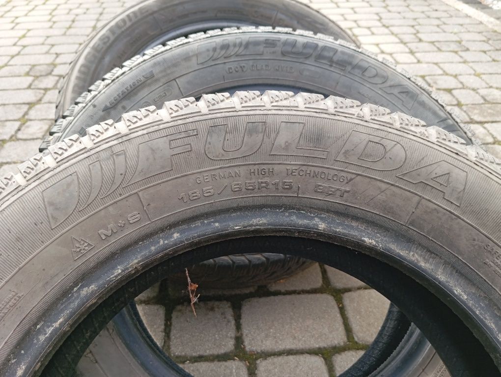 2 komplety opon letnie+zimowe 185/65r15