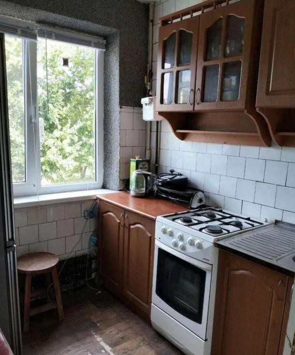 Продам 2х кімнатну квартиру м.Палац Спорту