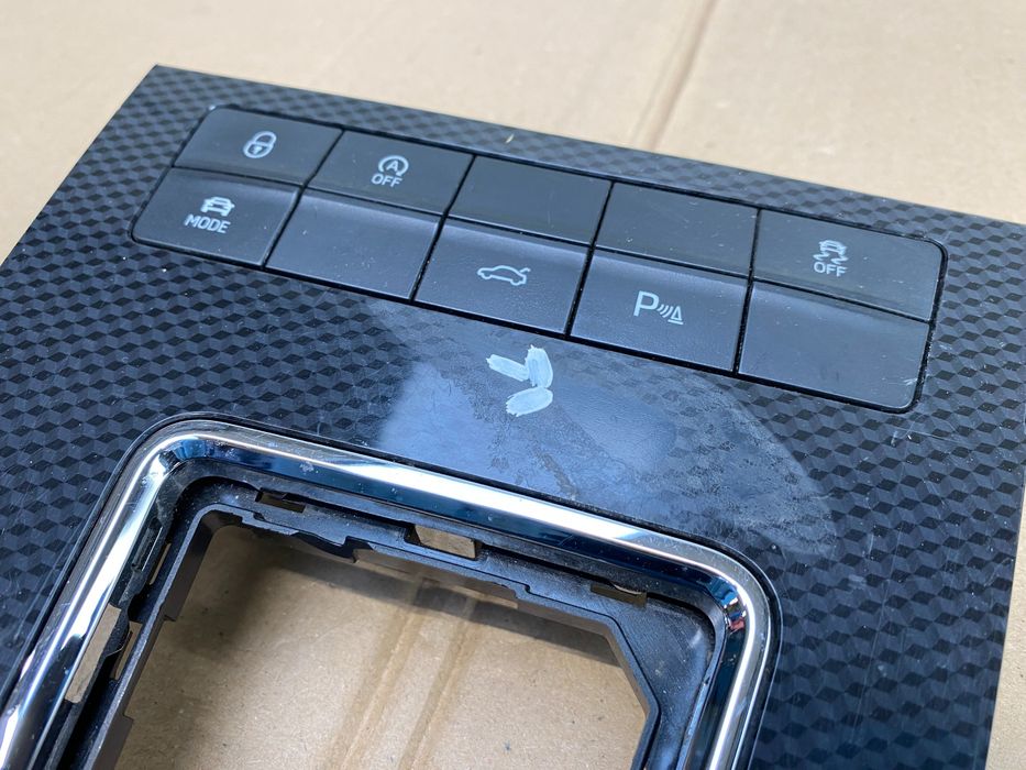 RAMKA Zmiany Biegów SKODA OCTAVIA III AUTOMAT Panel Przełączników