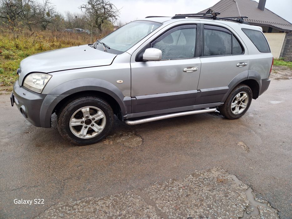 Киа соренто  продам