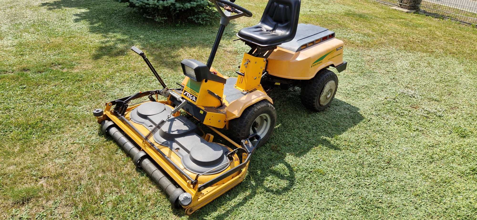 Kosiarka Traktorek Stiga 16 HST Park Silnik V2 Briggs 120cm Mulczer