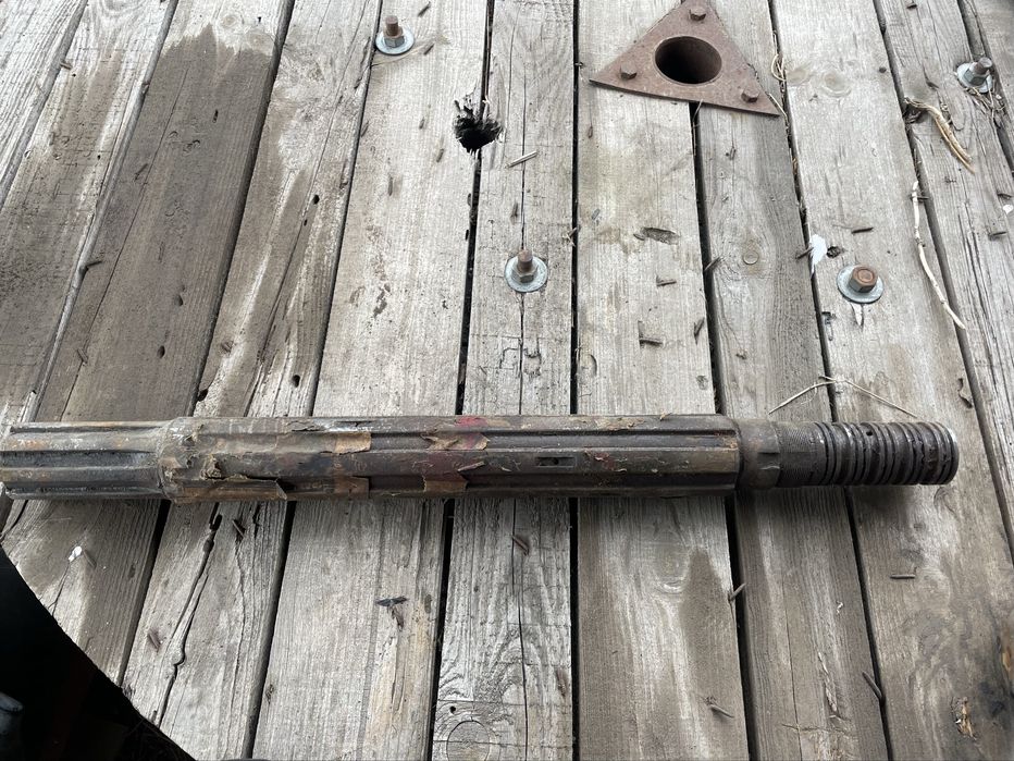 Вал вторинний КПП Т-150