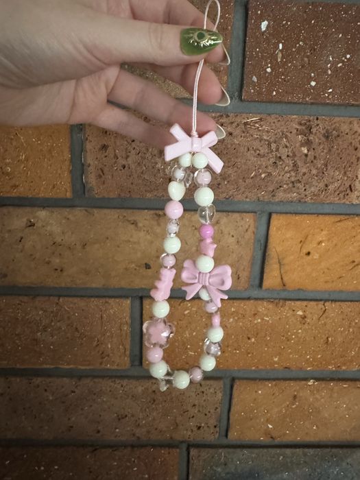 Breloczek coquette do telefonu lub torebki