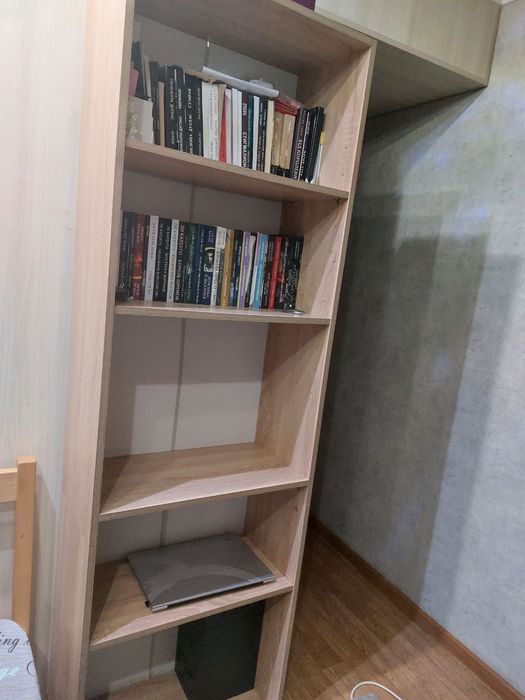 Стелаж дерев'яний