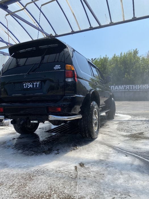 Продам Pajero sport 1