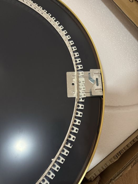 Lustro LED okrągłe 70cm złote w aluminiowej ramie