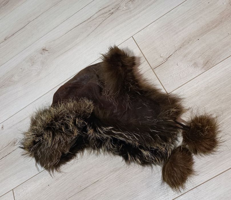 Kępka skórzana futrzana czapka uszatka pilotka S/M M/L