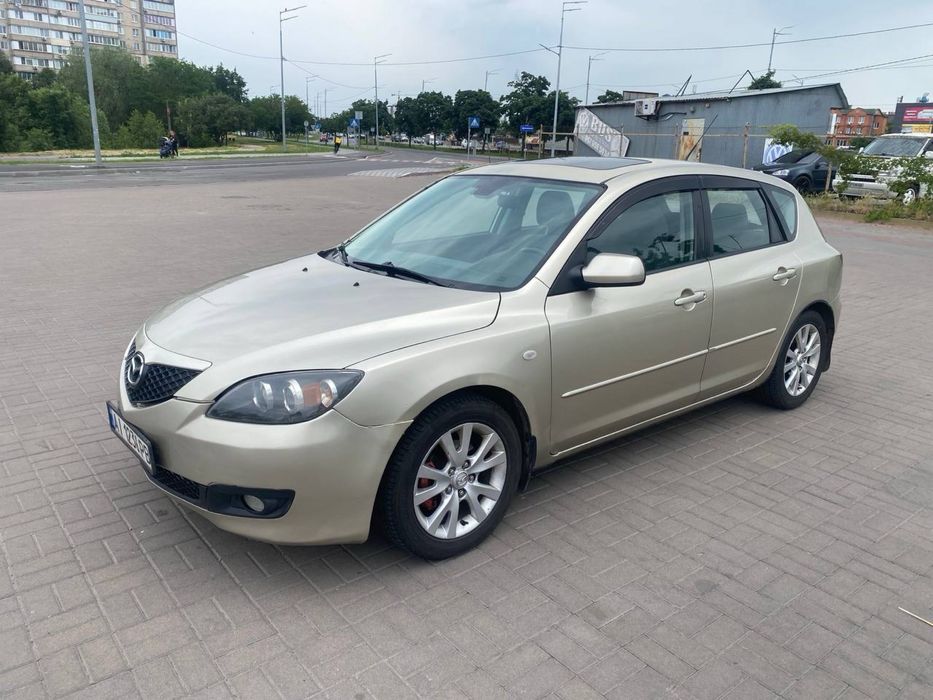Продам мазду 3, 1.6 мех, люк, климат, стабилизация