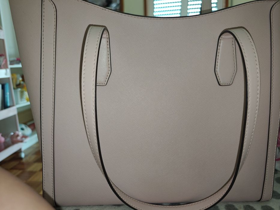 Bolsas originais Guess e Michael kors