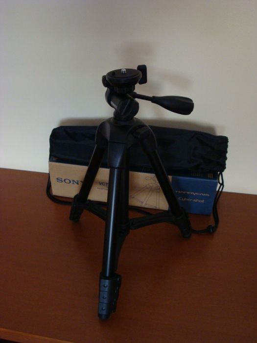 Tripé SONY VCT-R100