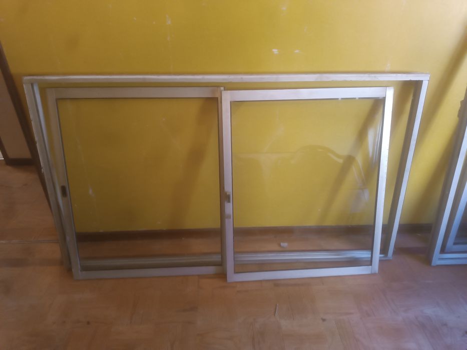 Janelas em alumínio (Vários tamanhos)(Preço Unitário)