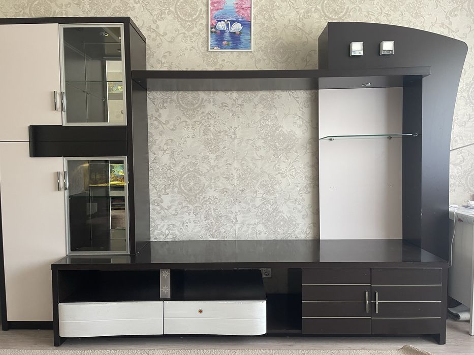 Мебель в гостиную стенка с подсветкой