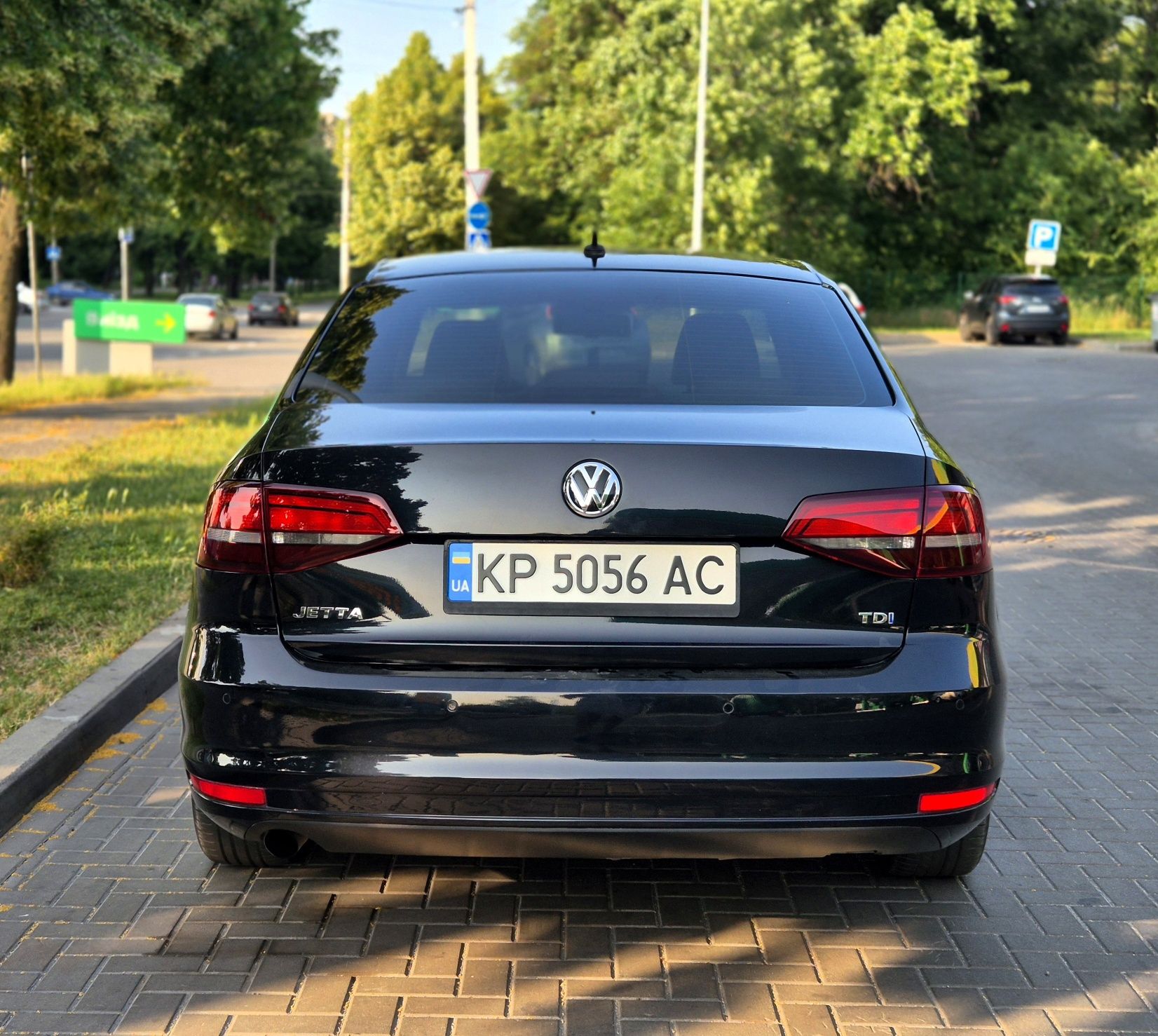 Volkswagen Jetta 2016 1.6 Diesel Automat