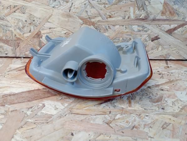 Pisca frente direito TOYOTA Dyna 150 Chassis (_Y_)