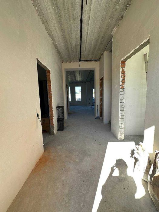 Новий будинок 150 м²  КМ «БАЛАТОН» з резервом тепла  та видом на озеро