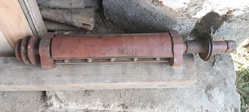 Wał do heblarki ,grubościówki