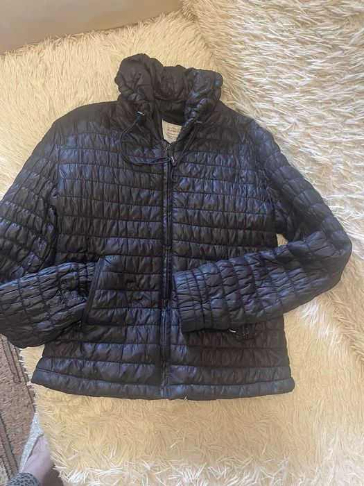 жіноча куртка 46-48 розмір