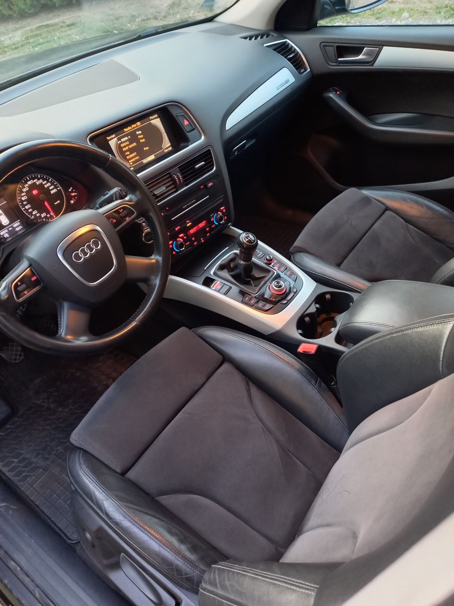 Audi /Q5/Quattro/2.0Tdi /Panorama/Polskie Menu/Pół Skory