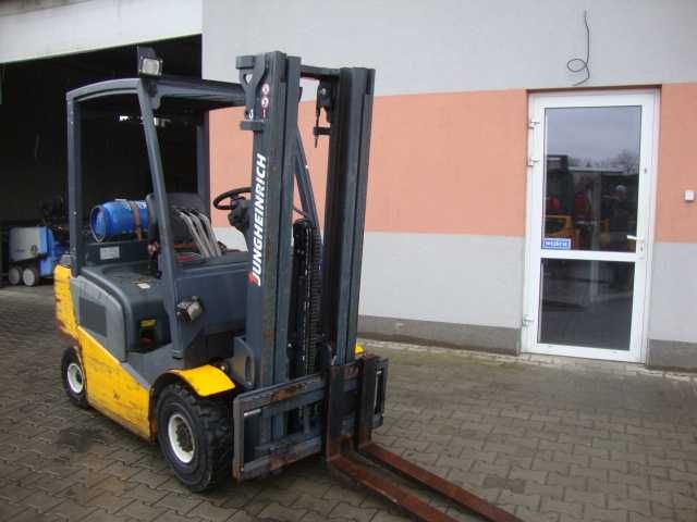 Wózek widłowy Jungheinrich TFG320; lpg; 2014r