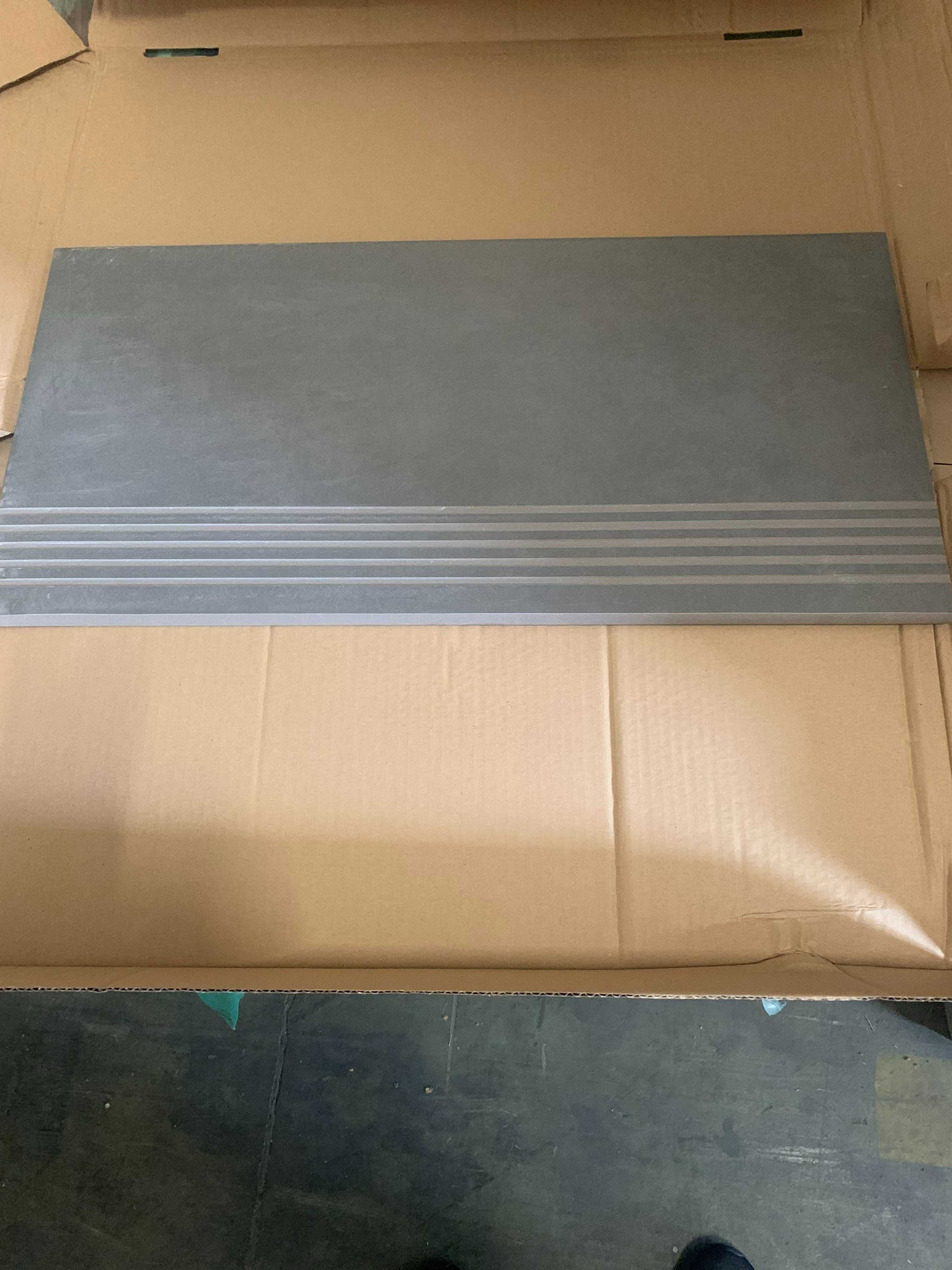 Płytka stopnica 29,7x59,8 ares grey cersanit