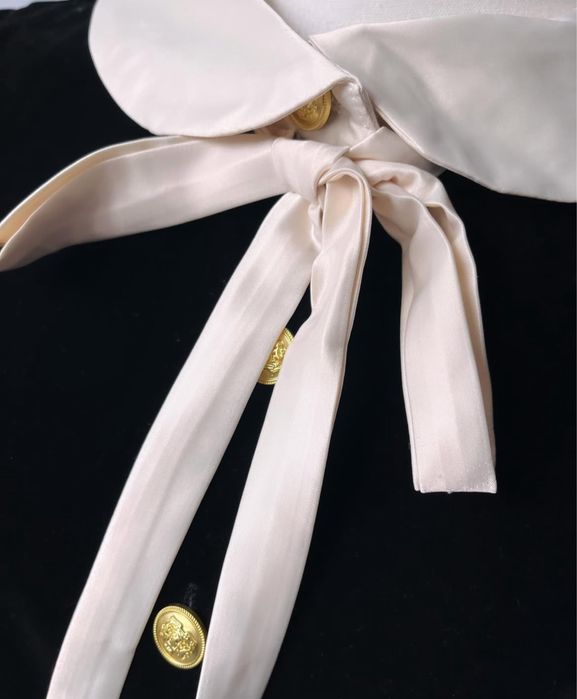 Оксамитовий костюм