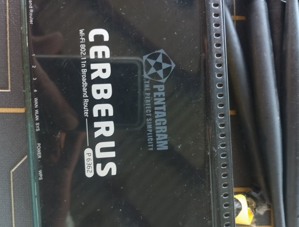 Routery Cerberus, na części.