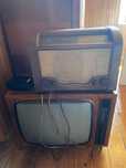 Stary telewizor Beryl 102