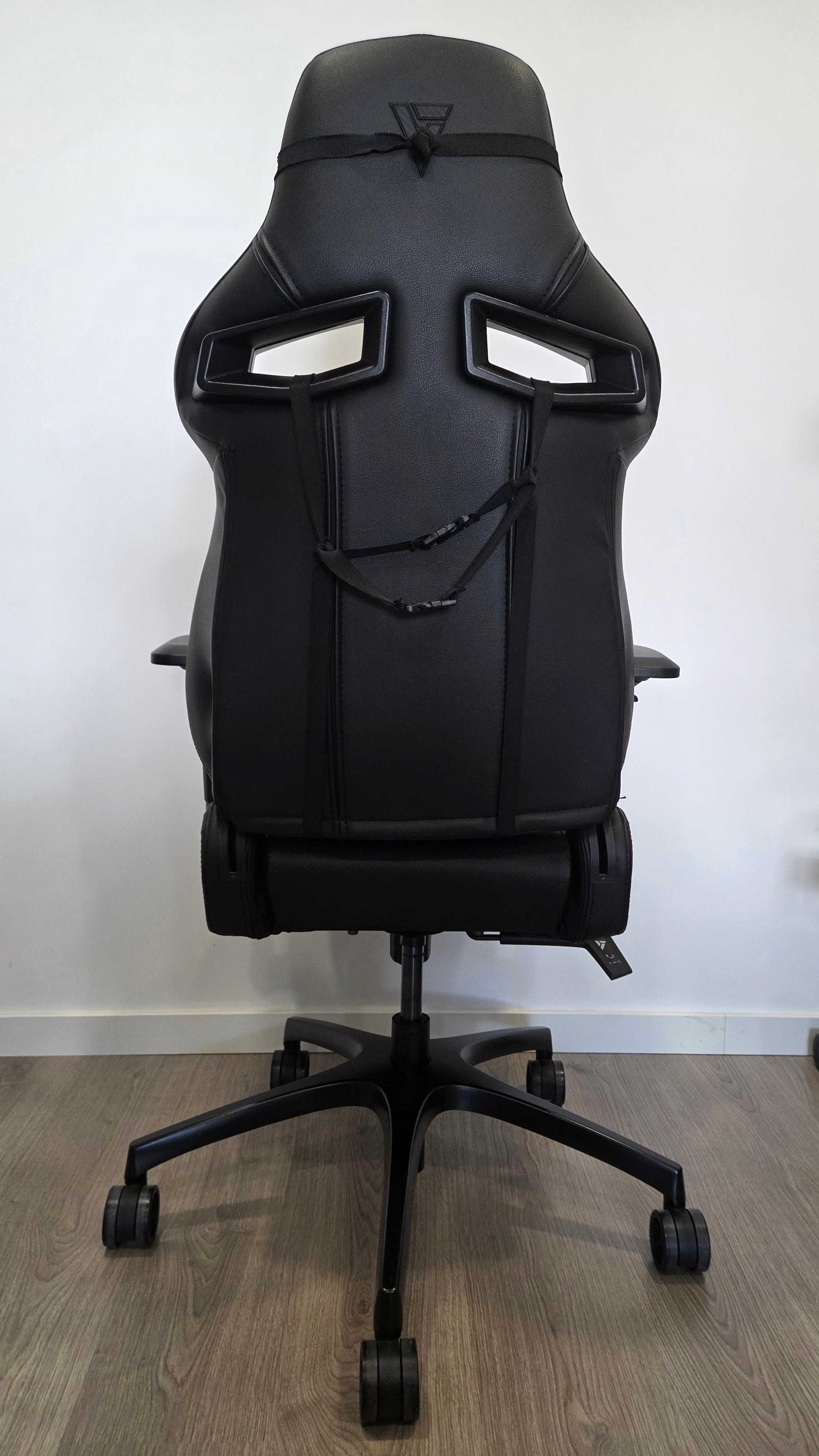 Cadeira Vertagear SL4000 (Preto/Preto)